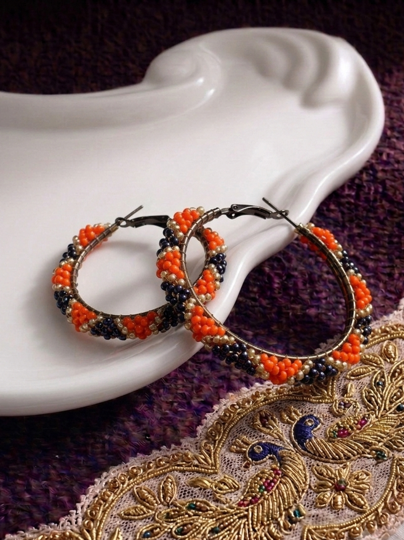 【橘黑撞色】波希米亞風手工幾何串珠圈圈耳環 Orange & Black Handmade Bohemian Geometric Beaded Hoop Earrings