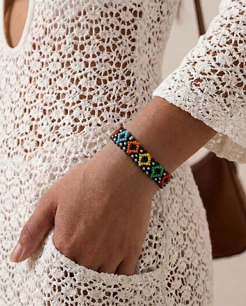 編織星光串珠手環  Woven Starlight Beaded Bracelet