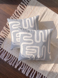 靈魂軌跡質感灰階流線抱枕套組 (1組2個) Soulful Path Grey Abstract Pattern Cushion Cover Set