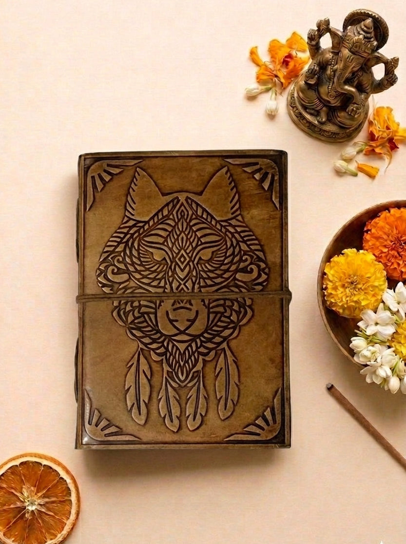 神秘狼圖騰真皮筆記本 Spirit Wolf Leather Journal 